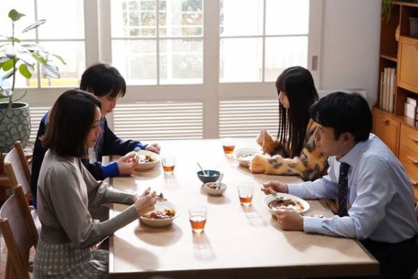 場所が変わっても続く4人の関係に「素敵」「最強だ」の声上がる…「いちばんすきな花」最終話