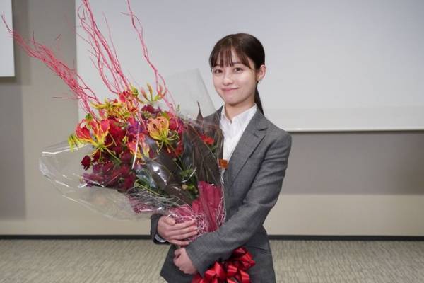 橋本環奈＆沢村一樹、最後まで息ぴったり「トクメイ！」クランクアップ