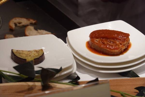 【ディズニー】人気のビュッフェで肉料理の数々を堪能　浦安ブライトンホテル東京ベイ「カシュカシュ」