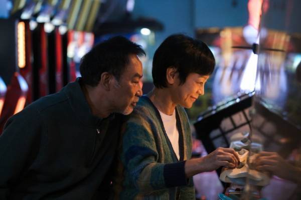 歴史に残る実在の巨大ネオン撤去を実際に撮影『燈火は消えず』本編映像