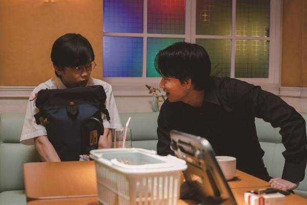 綾野剛主演『カラオケ行こ！』絶賛の声続々「映画ならではの表現」「応援上映したい！」