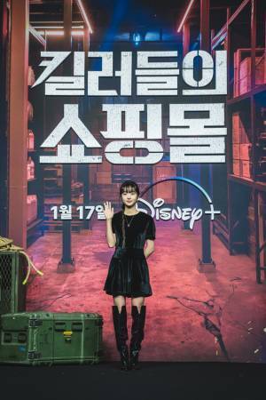 イ・ドンウクは「とても頼りになる先輩」過酷なアクションに挑んだキム・ヘジュンが感謝「殺し屋たちの店」