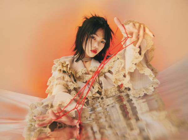 間宮祥太朗出演『変な家』主題歌はアイナ・ジ・エンド　楽曲入り映像も公開