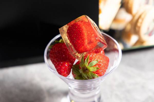 『ゴーストバスターズ』コラボアフタヌーンティー「Strawberry Busters」W大阪で2月開催