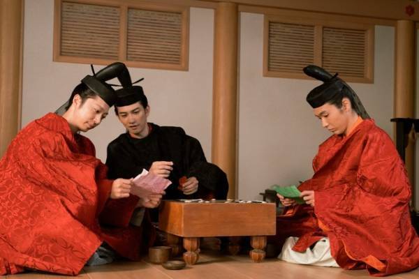 町田啓太“公任”に絶賛の声、柄本佑“道長”とのやり取りも話題に…「光る君へ」3話