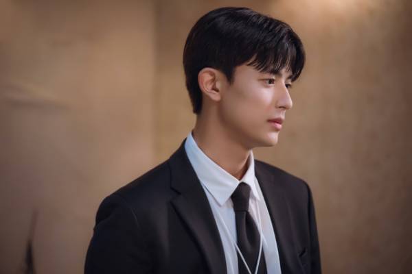 “上司”キム・ジウン＆“インターン”ロモンの入れ替わりラブロマンス「ブランディングイン聖水洞」韓国同時配信