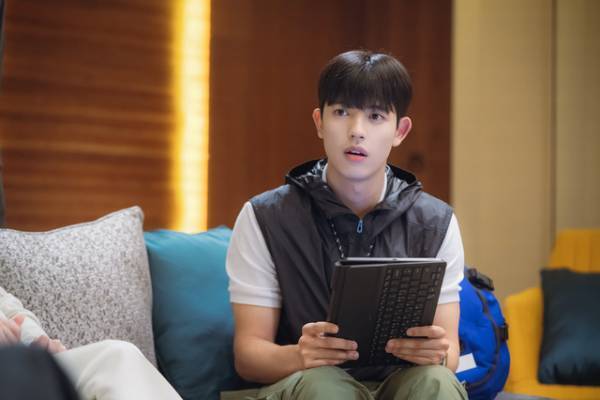 “上司”キム・ジウン＆“インターン”ロモンの入れ替わりラブロマンス「ブランディングイン聖水洞」韓国同時配信