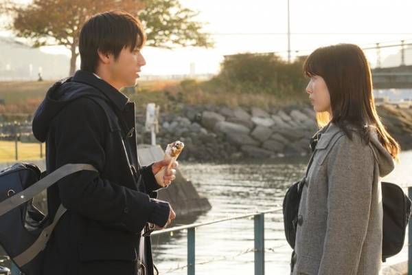 永野芽郁“雨”の影手繋ぎに「ピュア」「キュンキュン」の声続出…「君が心をくれたから」第3話