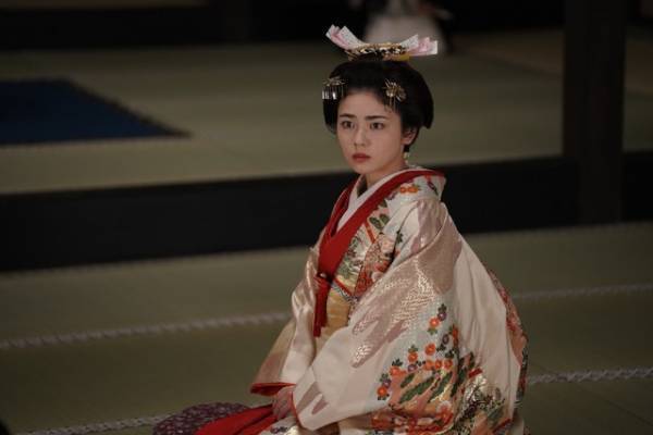 嫌がらせにも凛と立ち向かう小芝風花“倫子”の姿に「かっこいい」「すごくスッキリ」の声上がる…「大奥」2話