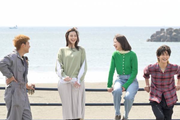 竹内涼真＆中条あやみ、高橋文哉＆堀田真由のカップルショットも『劇場版 きみセカ』メイキング