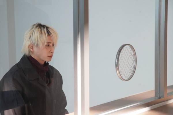 佐久間大介“目”の演技に注目『マッチング』新場面写真