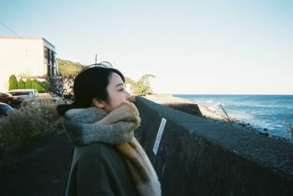 松村北斗＆上白石萌音の撮影裏側捉える『夜明けのすべて』メイキング映像＆写真