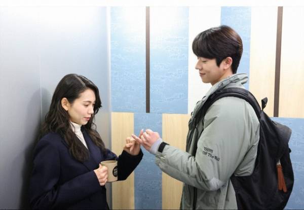 テオの“絵本の記憶”に「もしかして悲しいお話？」…不安感じる視聴者続出「Eye Love You」4話