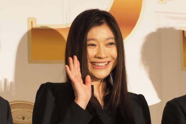 篠原涼子×バカリズムが“作家＆刑事”バディに「イップス」4月より放送