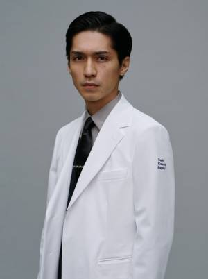 錦戸亮、赤楚衛二と初共演「Re:リベンジ-欲望の果てに-」でライバル関係に