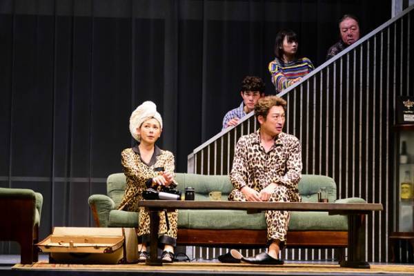 古田新太＆宮沢氷魚＆伊藤沙莉＆江口のりこら出演の舞台「パラサイト」4月放送・配信決定