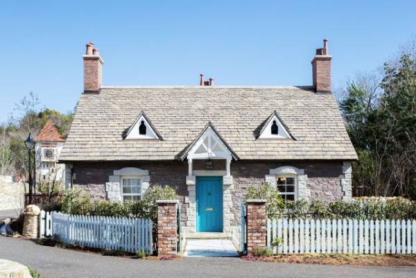 ジブリパーク新エリア「魔女の谷」初公開 『魔女の宅急便』『ハウルの動く城』をイメージ