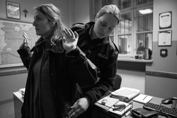 ヴェネチアで審査員特別賞！“人間の兵器”とされる国境の難民を圧倒的リアリズムで描く『人間の境界』公開