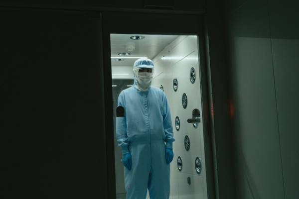 若葉竜也＆伊勢谷友介、立場が逆転？『ペナルティループ』謎が深まる本編映像