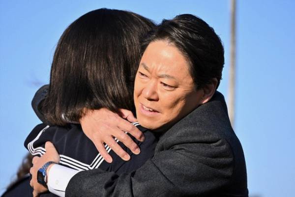 「不適切にもほどがある！」第6話　阿部サダヲ“市郎”×河合優実“純子”の姿に「泣く」「笑えるのに泣ける」の声