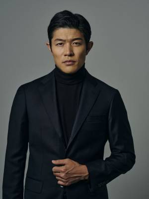 鈴木亮平、アジア・フィルム・アワード「Excellence in Asian Cinema Award」受賞「これを励みにさらなる高みを」