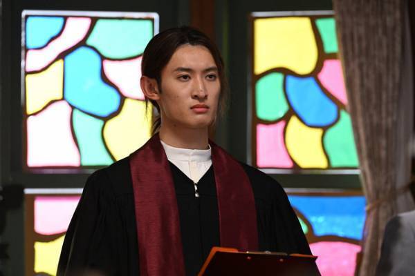 中島健人“松永”、藤原大祐“凌”の言葉に覚悟を決める…「リビングの松永さん」第9話