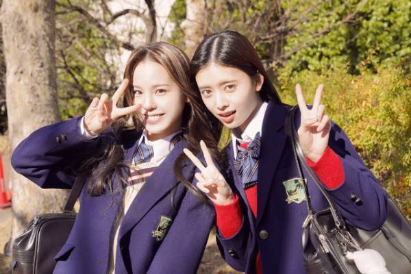 NiziU、映画初出演　主題歌を担当する『恋わずらいのエリー』に生徒役