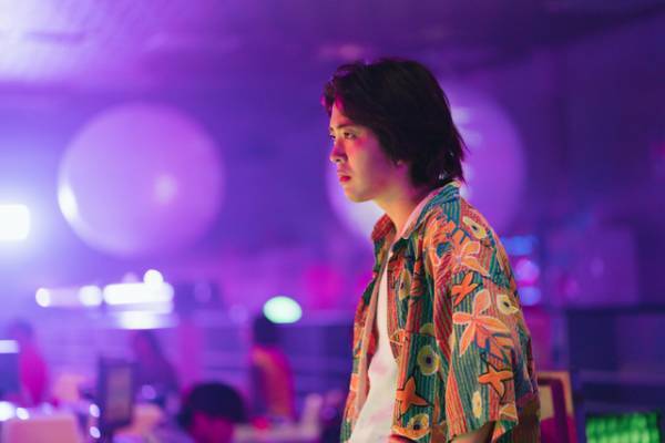 若葉竜也“復讐を繰り返す男”の自然体な姿…『ペナルティループ』場面写真