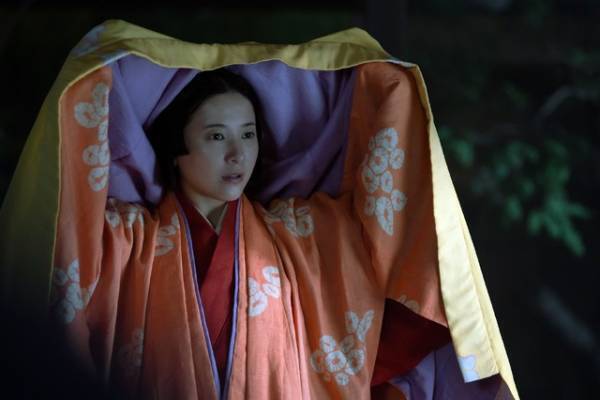 「光る君へ」第10話、まひろと道長…バックハグ＆キスに「こんな全部盛りしてくると思わなかった」の声