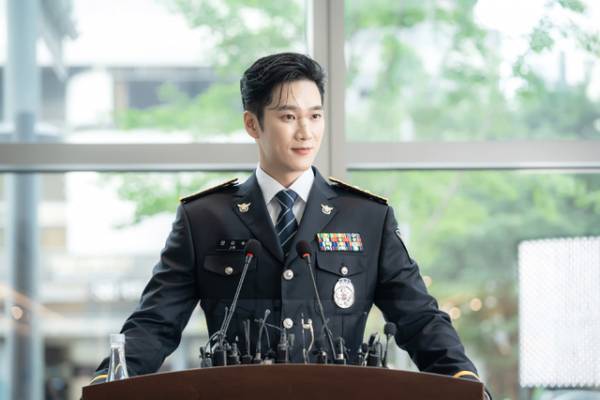 ソン・ガンホ初のドラマ＆キム・ヘス、チ・チャンウクら登場！2024年ディズニープラスの韓国ドラマ一挙解禁