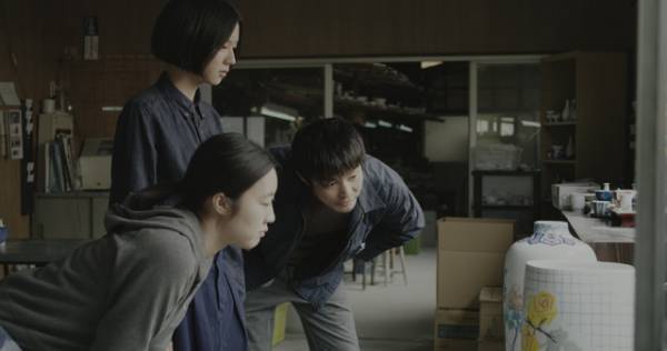 中島セナ主演、言葉にできない思いを絵に描く少女の心が揺れる『あこがれの色彩』予告編