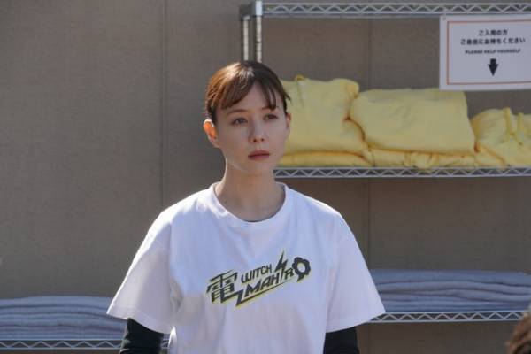 トリンドル玲奈、篠原涼子×バカリズムW主演「イップス」初回に犯人役で出演