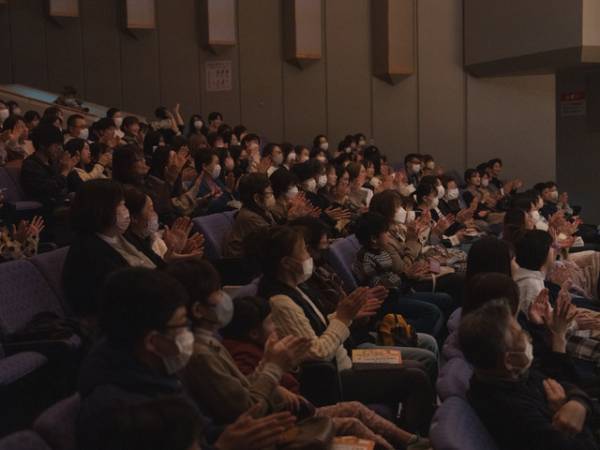 齊藤工発案の移動映画館cinéma birdが被災地・石川県志賀町へ　板谷由夏＆桜井ユキら参加