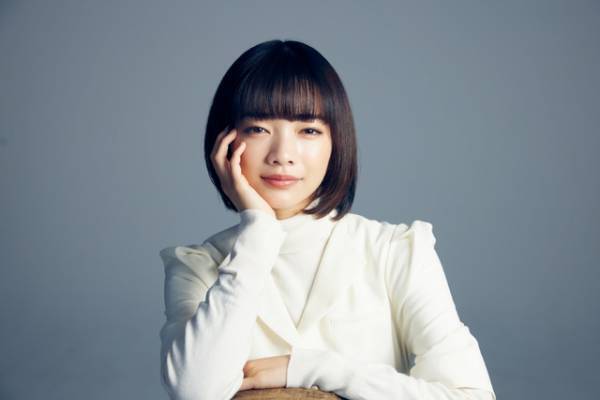 見上愛、亀梨和也主演「ゲームの名は誘拐」に出演 “誘拐犯”と危険な恋に落ちる“共犯者”役