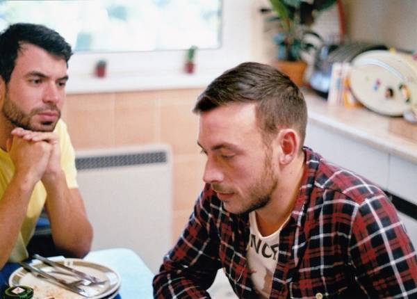 『異人たち』アンドリュー・ヘイ監督の伝説のラブストーリー『WEEKEND ウィークエンド』上映