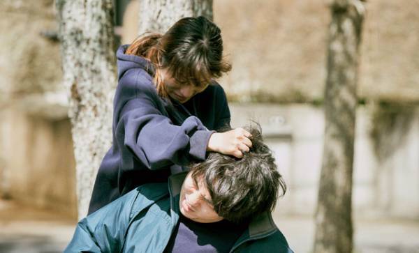 石原さとみ演じる母親の悲痛な表情捉える『ミッシング』場面写真