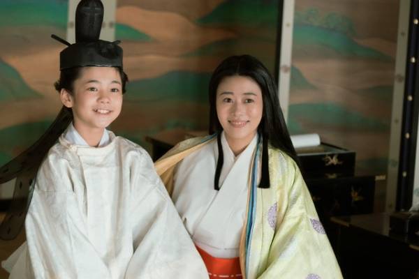 吉高由里子“まひろ”と柄本佑”道長”…ラストシーンに「息が止まりそうになった」の声「光る君へ」13話