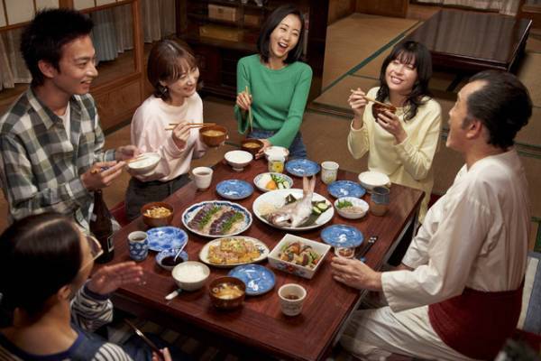 吉田鋼太郎「自分の分身みたい」「ずっと演じ続けていたい」「おいハンサム!!2」撮影舞台裏