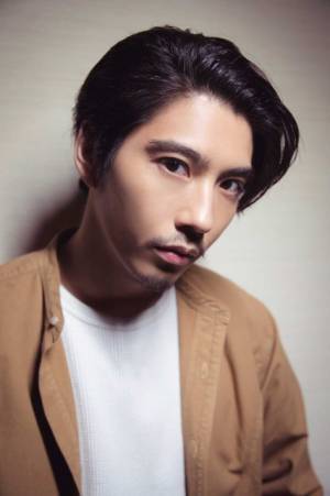 賀来賢人、「忍びの家」で組んだデイヴ・ボイルと制作会社設立「自由なクリエイティブを」