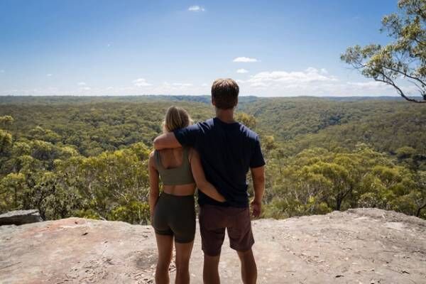 オーストラリアのリゾートウエディングに暗雲!?『恋するプリテンダー』場面写真＆本編映像
