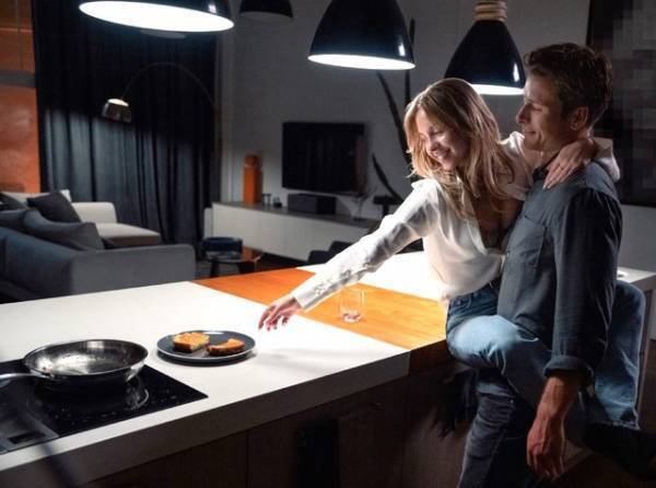 オーストラリアのリゾートウエディングに暗雲!?『恋するプリテンダー』場面写真＆本編映像