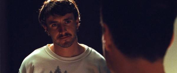 アンドリュー・スコット＆ポール・メスカルが語る“孤独を映し合う”愛とは？『異人たち』特別映像