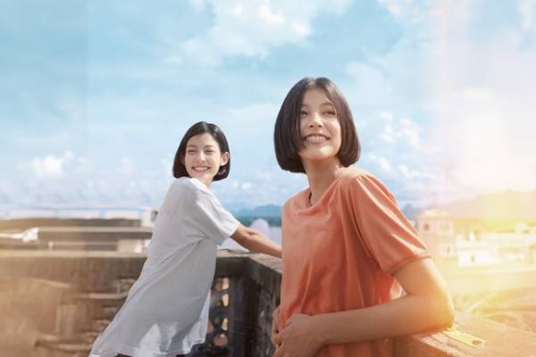 タイのふたご姉妹監督が贈る『ふたごのユーとミー 忘れられない夏』6月公開　初映像解禁