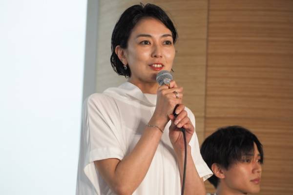 恋愛ドラマ初主演の永瀬廉、高橋海人の反応明かす「照れて見れない」
