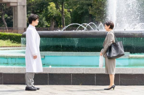 亀梨和也“真樹”との再会…矢本悠馬“祐希”の表情にも注目集まる「みんな怪しく見えてきた」の声「Destiny」2話