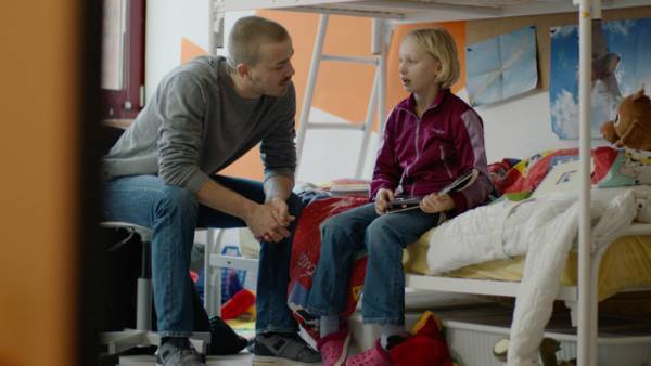 主人公ベニーの怒りが溢れ出す『システム・クラッシャー』“恐るべき演技力”ヘレナ・ツェンゲルの特別映像