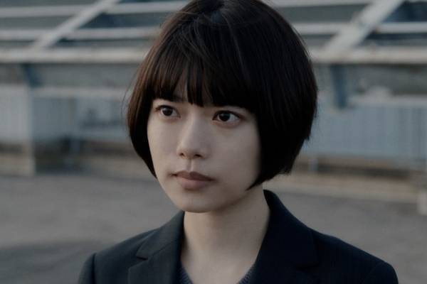 杉咲花＆萩原利久＆安田顕らの印象的な表情捉える『朽ちないサクラ』場面写真