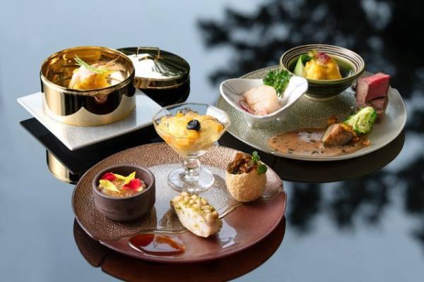 【ディズニー】本格的な中国料理とデザート全13種類を堪能 ヒルトン東京ベイ「チャイニーズアフタヌーンティー」