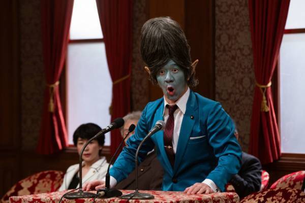 中村倫也が王子様に、生見愛瑠が初登場！「LIFE！春 君の声が聴きたいSP」