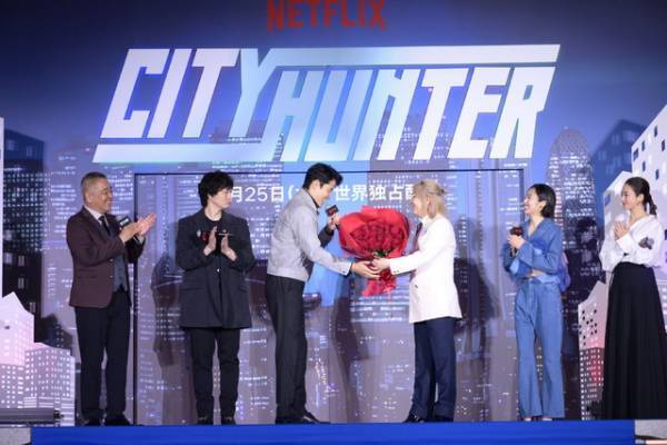 森田望智、鈴木亮平の役作りに感銘「こんなに完璧に撮影に挑むんだ」『シティーハンター』プレミア